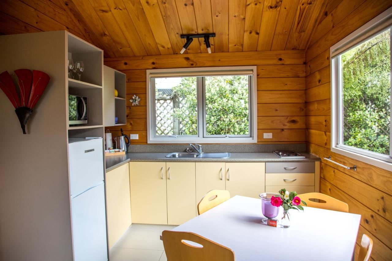 Tatahi Lodge Beach Resort Хахей Екстериор снимка